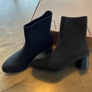 Vivaia Almond-Toe Running Heel Boots (Amanda)